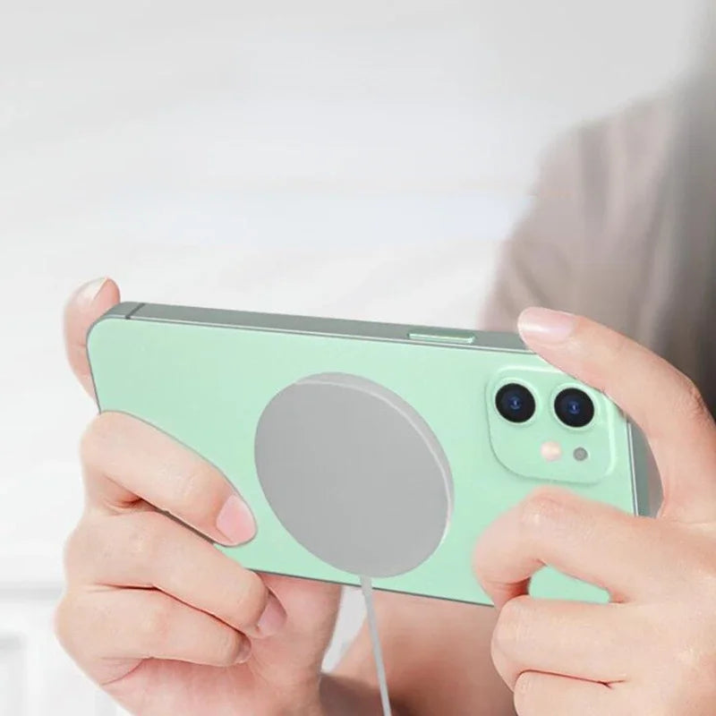 FAST MAGNETIC CHARGER