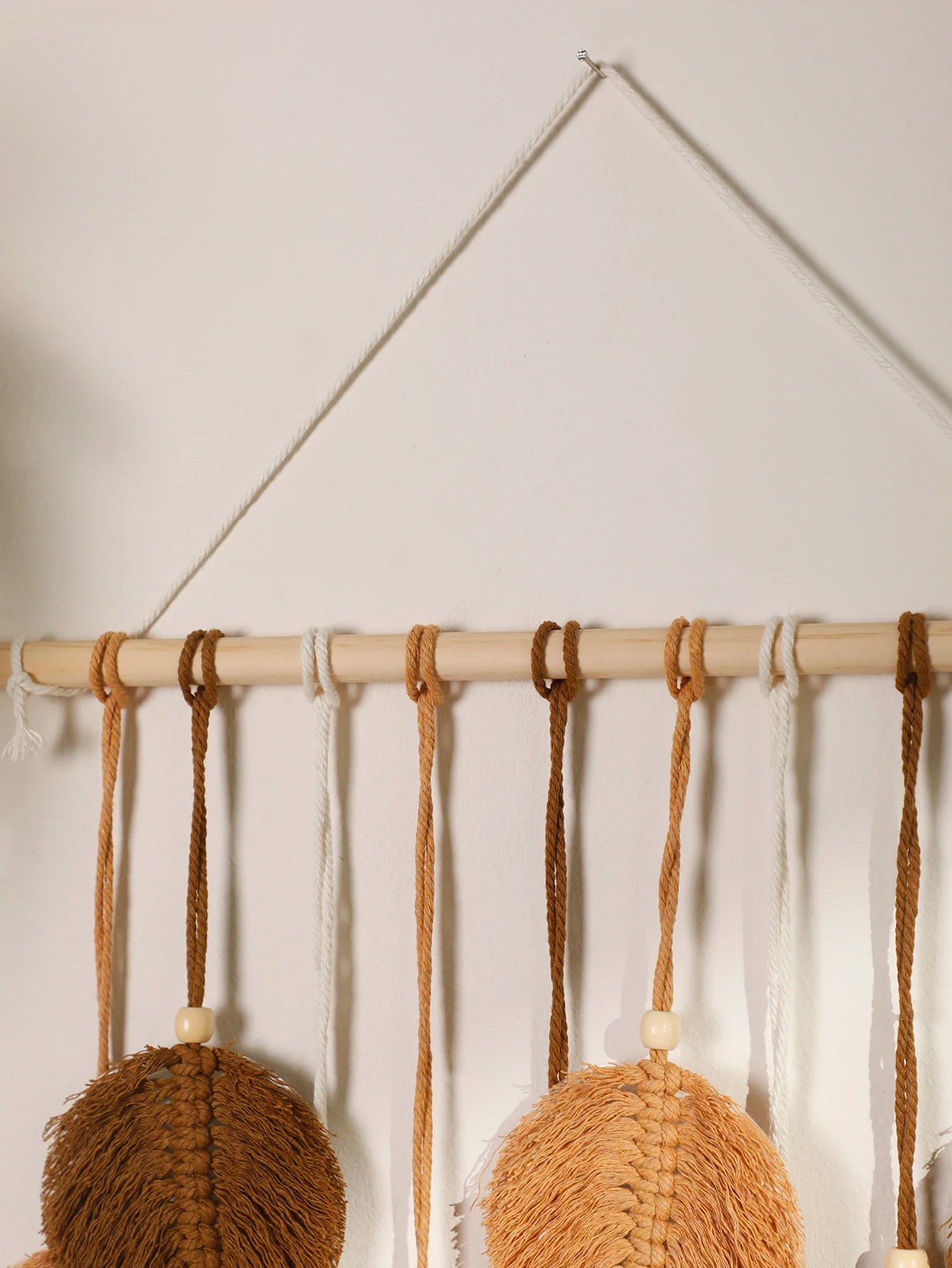 TAPIZ DE MACRAMÉ HOJA