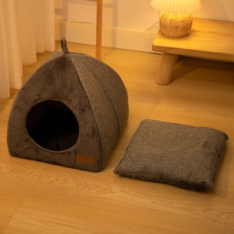 CASA PARA PERROS Y GATOS CUEVA