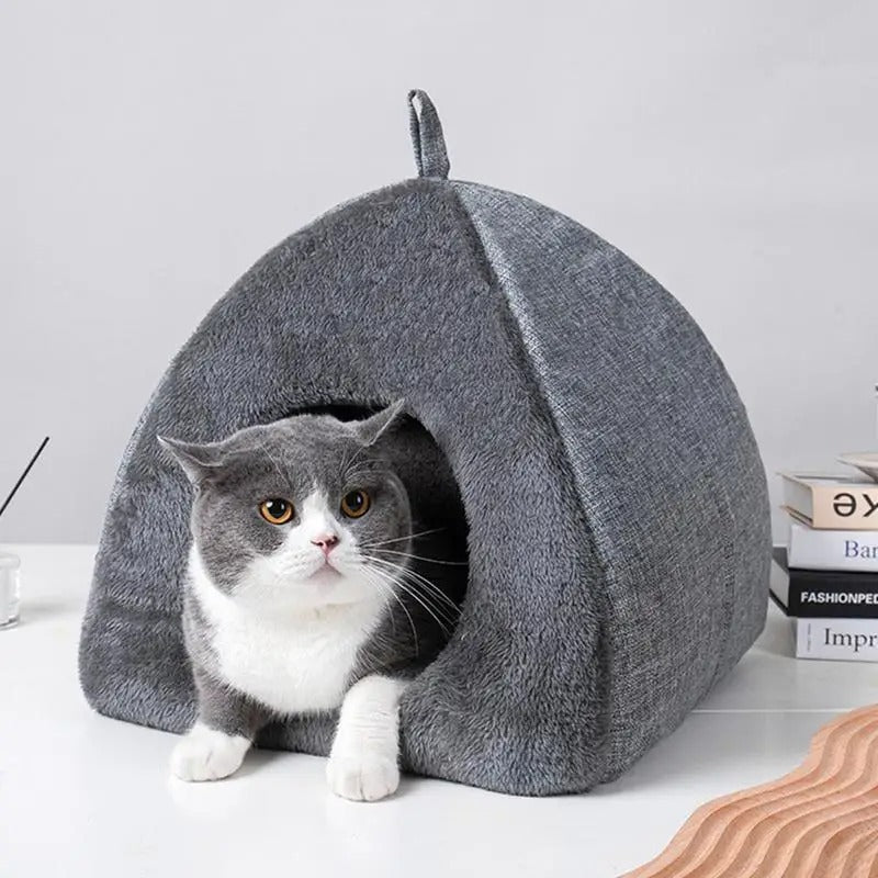 CASA PARA PERROS Y GATOS CUEVA