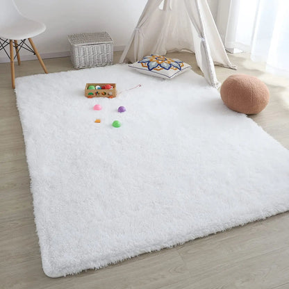 PLUSH CARPET FOR LIVING ROOM