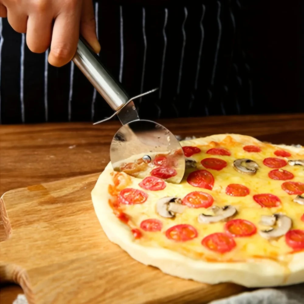 WHEEL PIZZA CUTTER