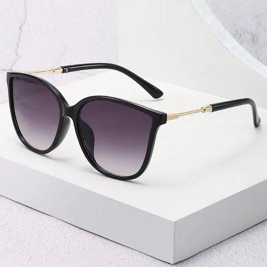 VINTAGE CAT EYE SUNGLASSES