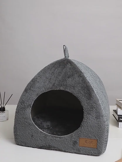 CASA PARA PERROS Y GATOS CUEVA